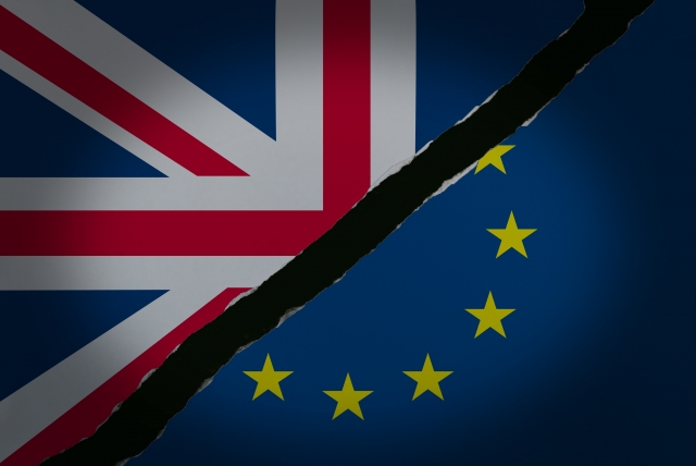イギリス、EU離脱へ